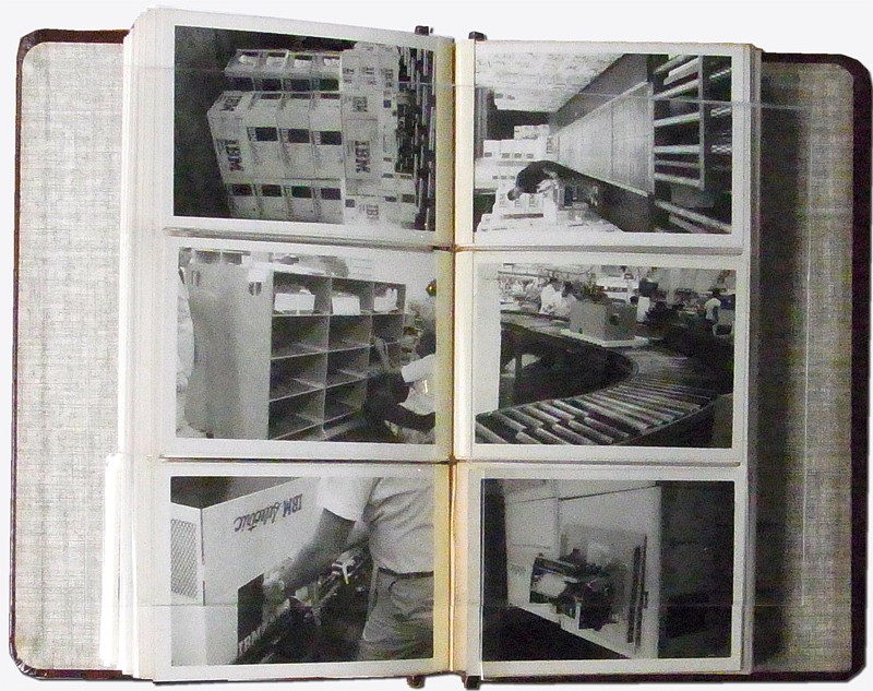 Artistes Divers JAP PH | Minox Print Album. Photograph Album
